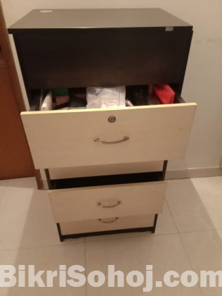 Wardrobe cum Dressing Table